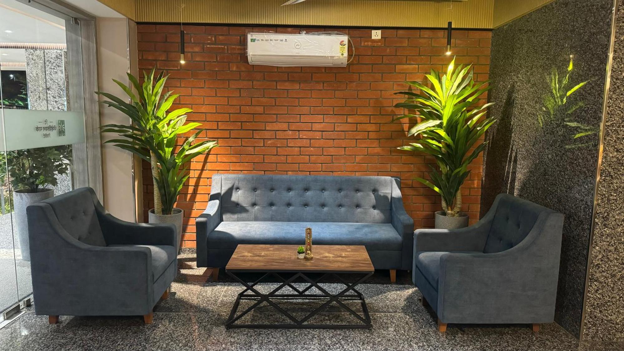 The Pavilion Park Resort Malegaon Extérieur photo